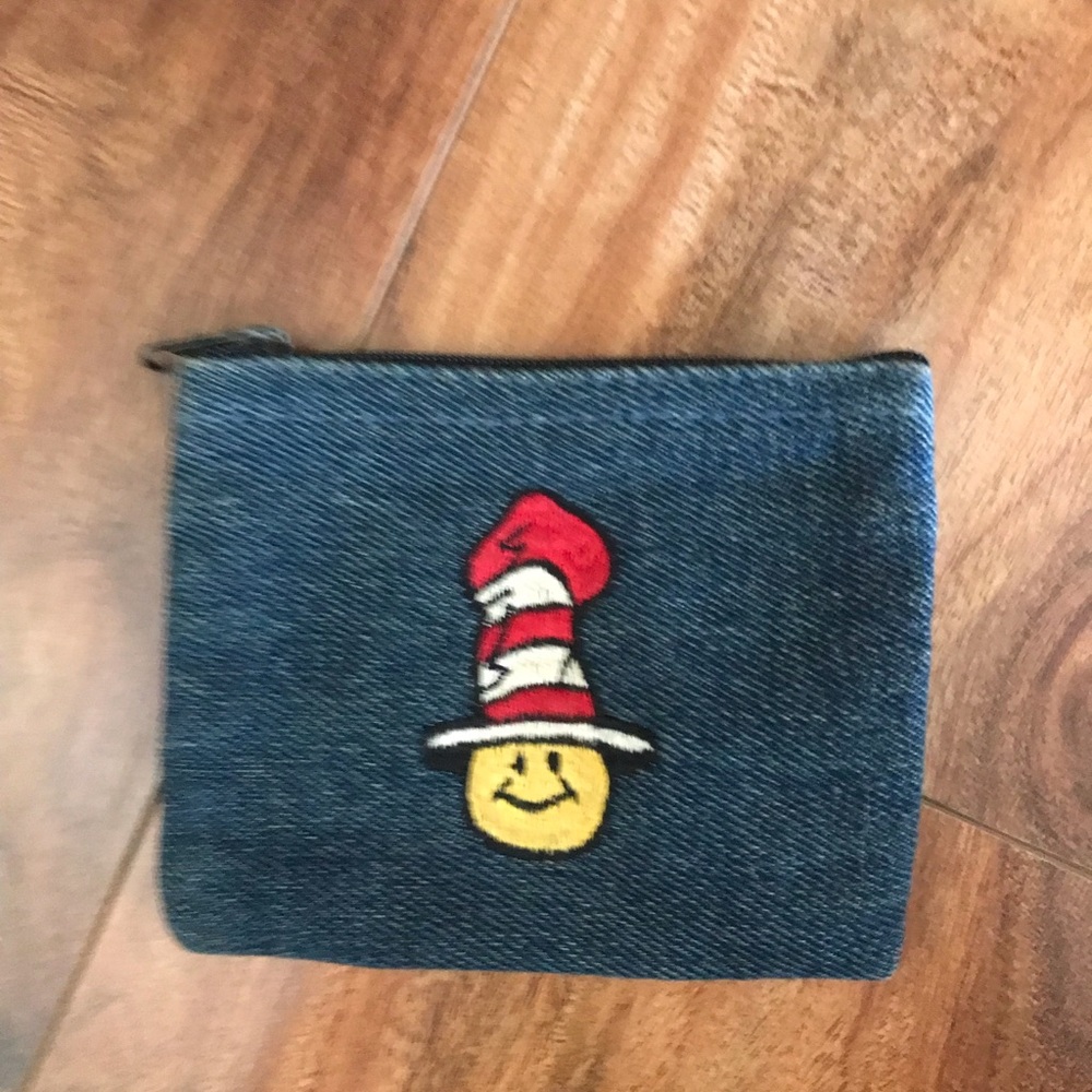 90s vintage small denim coin purse with zipper.